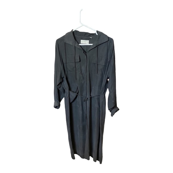 Babaton Dresses & Skirts - BABATON Aritzia Silk Black Belted Button Lightweight Travel Shirt Dress Sz L